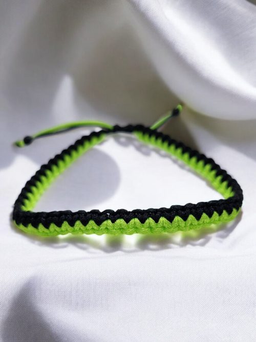 Bracelet macramé zigzag noir / jaune fluo