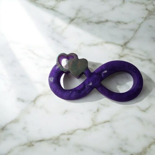 Infini coeur violet