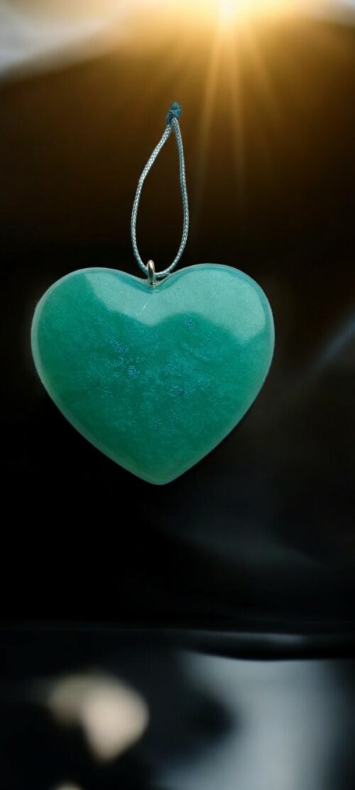 Coeur bleu vert d'eau