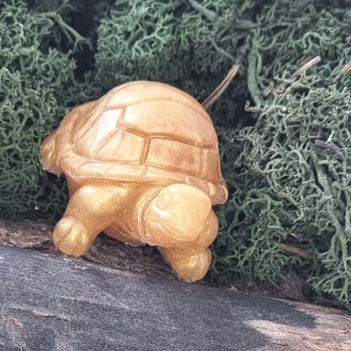 tortue en résine, décoration tortue, tortue déco design, tortue décoration intérieure, tortue zen déco, objet déco animal, carapaz tortue, figurine tortue artisanale