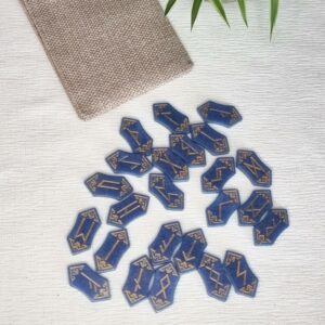 jeu de runes en résine, runes divinatoires artisanales, runes vikings époxy, set de runes ésotériques, ebook sur les runes, tirage runique, accessoires wicca, divination nordique, runes pour débutants, magie des runes
