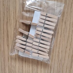Lot 18 mini pinces en bois