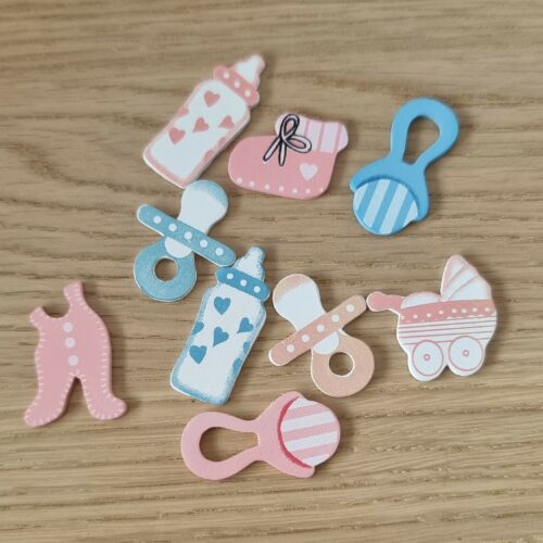 Lot 9 accessoires bois bébé