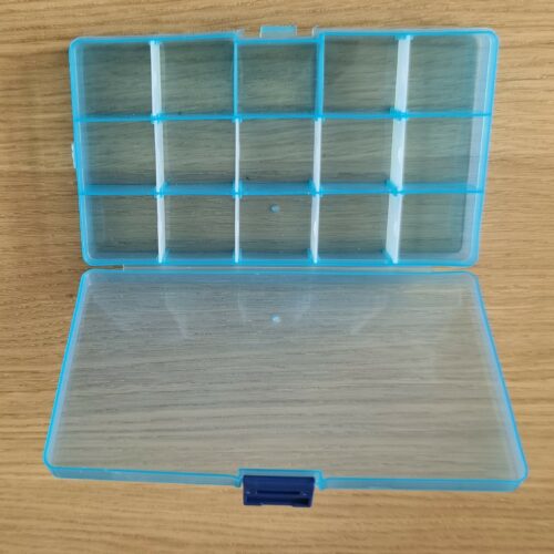 boite de rangement 15 compartiments bleue