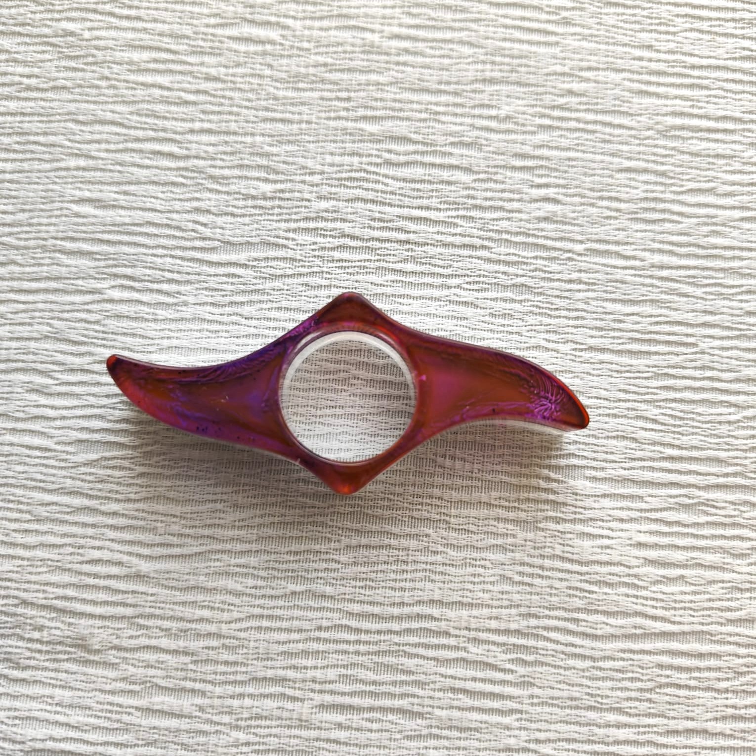 Lyra rouge rose violet