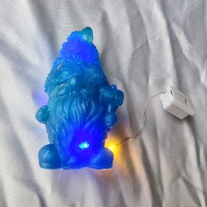 Petit veilleur lumineux bleu pailleté