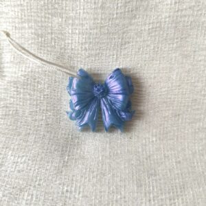 Nœud du bonheur bleu violet