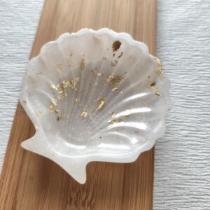 Trésor des marées blanc or