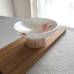 Nid de lumière blanc et rose